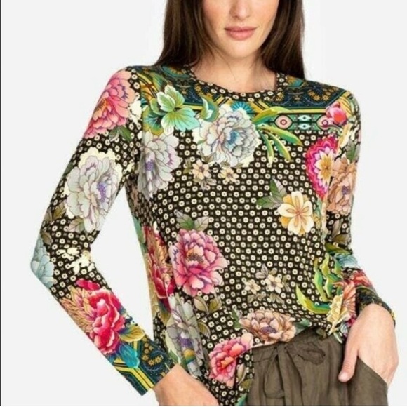 Johnny Was Fagan Favorite Long Sleeve Tee Shirt Soft Top Black with Floral Print - Picture 4 of 10